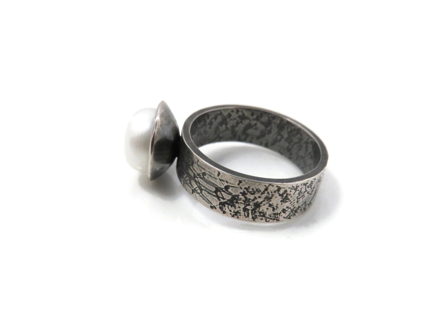 Engraved Silver Pearl Ring