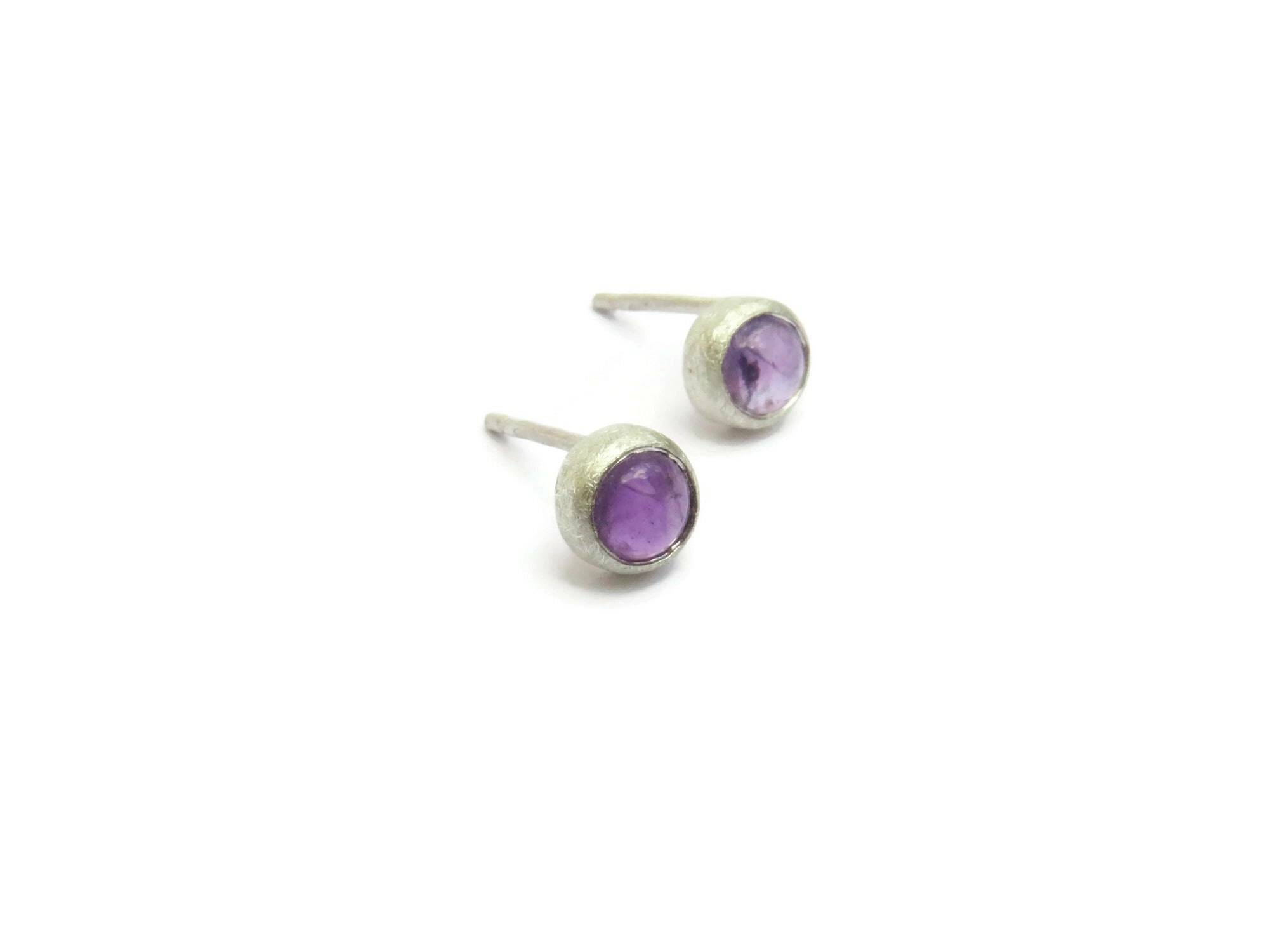 Tiny Amethyst Stud Silver Earrings | KimyaJoyas