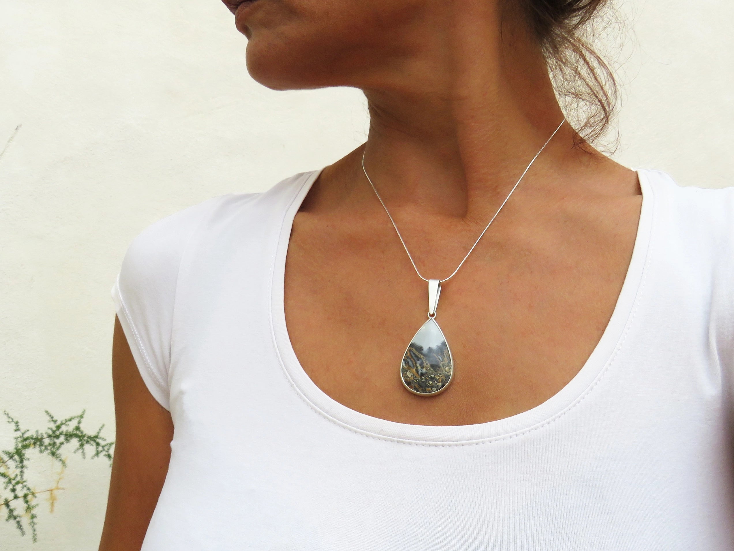 Maligano Jasper Pendant in Matte Silver | KimyaJoyas

