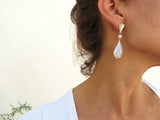 White Agate Earrings with Pearls in Silver | KimyaJoyas

