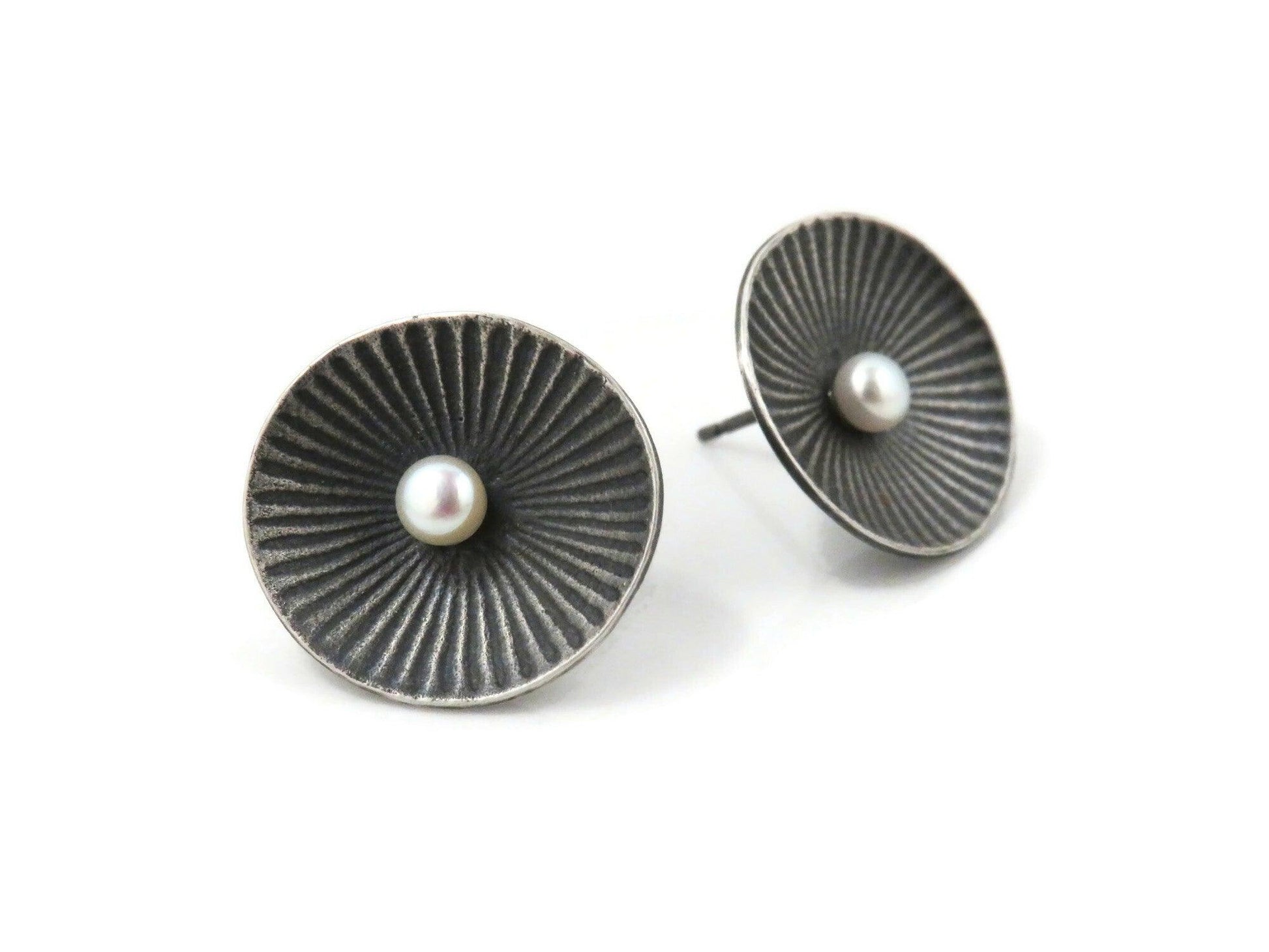 Pearl Silver Earrings with Embossed Design