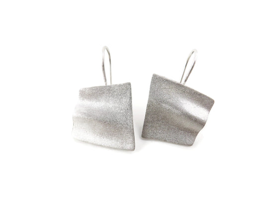 Sand Texture Silver Dangle Earrings - Designer Earrings | KimyaJoyas