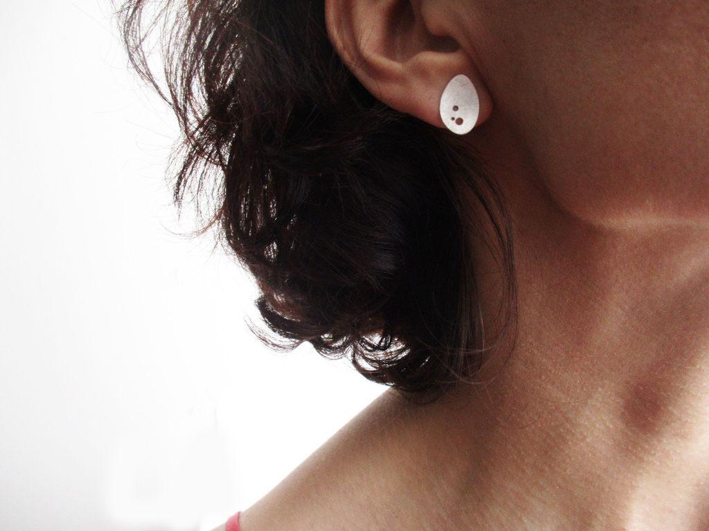 Brushed Silver Stud Earrings - Contemporary Jewelry | KimyaJoyas