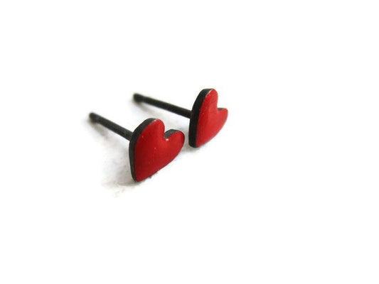 Tiny Red Heart Stud Earrings - Red Enamel Earrings | KimyaJoyas